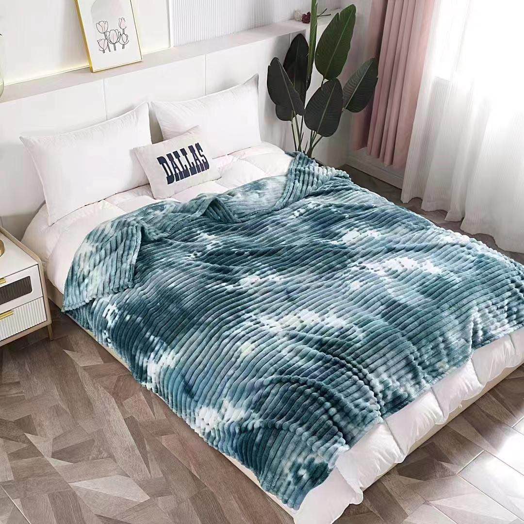 Wool fleece throw blanket cozy soft and smooth