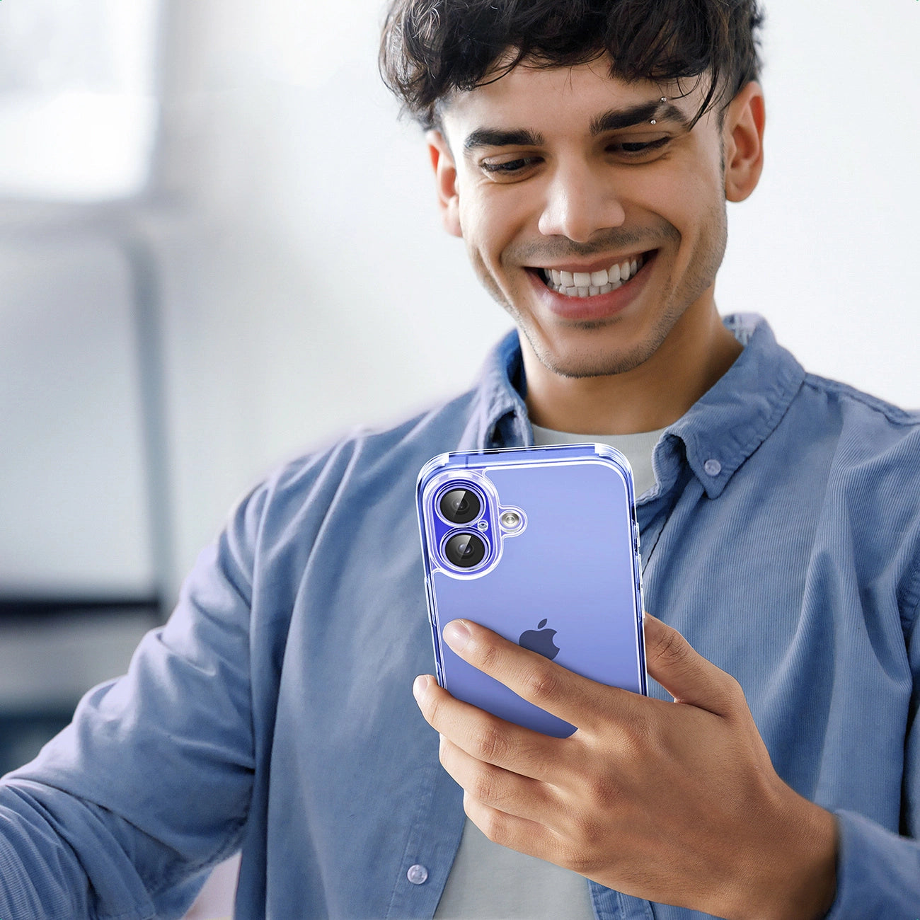 UGREEN iPhone 16 Classy Clear Protective Case- CA105 - 45917